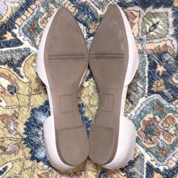 SIMPLY VERA Vera Wang ‘Savanita’ Natural Silver Lame Crystal Point Toe Low Heel - Picture 5 of 8